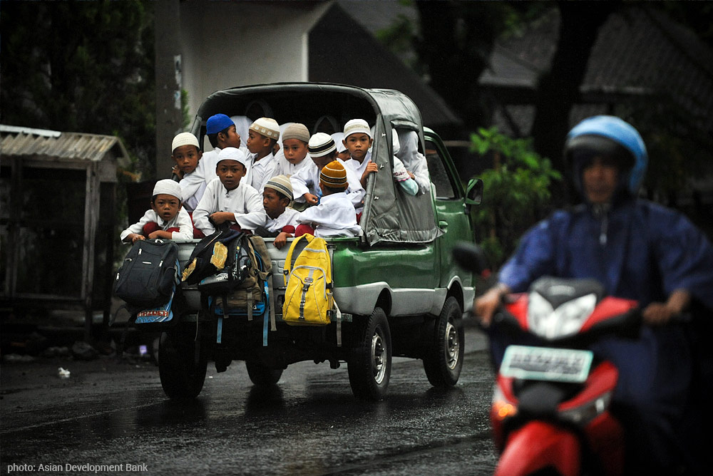 children in Indonesia go to school