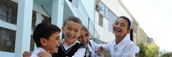 Azerbaijan kids play Allison_Kwesell/World Bank